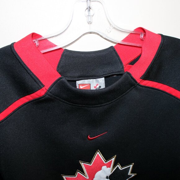 player issue? NIKE FIT THERMA Team Canada Hockey sweater training top shirt - Picture 2 of 10